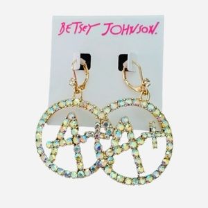 🤍✨BETSEY JOHNSON A Plus White Rhinestone Crystal Drop Earrings